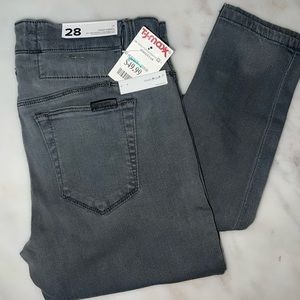 NEW, women’s JOE’s grey stretch jeans size 28!